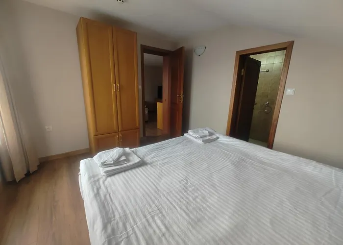 Olympic With Free Parking Guest house