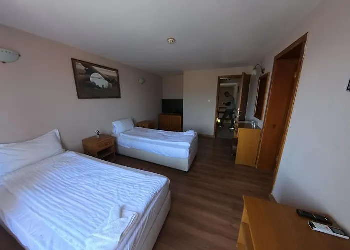 Olympic With Free Parking 3*