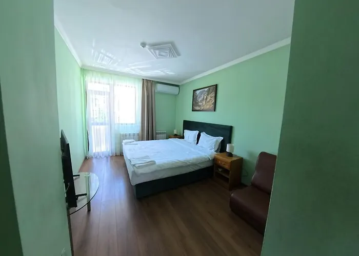 Olympic With Free Parking 3*